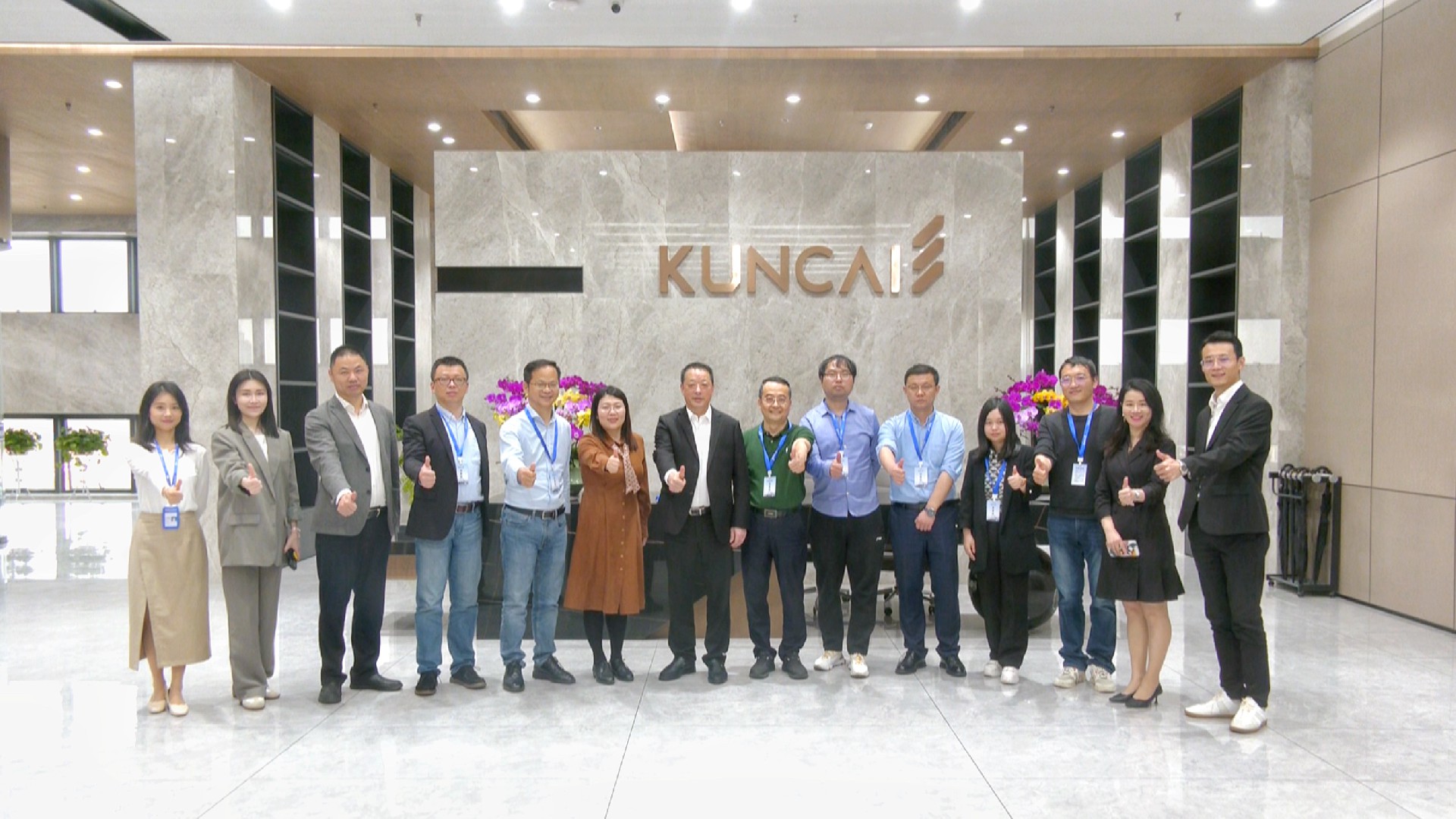 1681956617888902.jpg 1.jpg